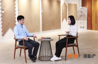 田樸珺親臨世友地板，為新家選品，打造“會(huì)呼吸的房子”